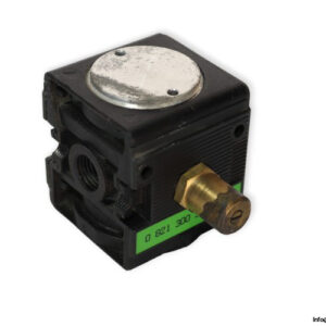 bosch-0-821-300-926-filter-(used)