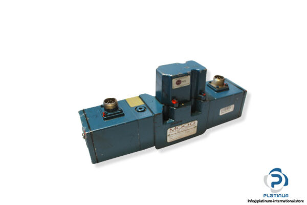 moog-p35xbeacv6a0n-servo-proportional-control-valve