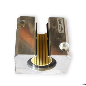 igus-oga-01-30-pillow-block-1