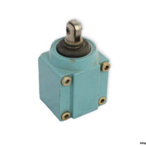 telemecanique-ZC2JE65-limit-switch-head-(Used)