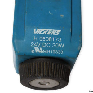 Vickers-DG4V-3-0C-M-FTJ-H7-60-solenoid-operated-directional-valve-(used)-1