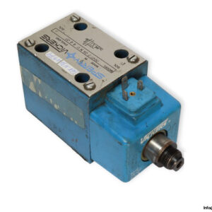 Vickers-DG4V-5-0A-M-U-C-6-20-solenoid-operated-directional-valve-(used)