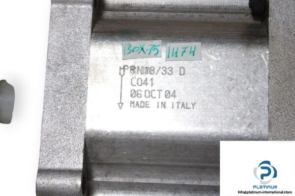RNN8_33-D-C041-gear-pump-new-4