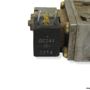 ckd-4f110-l-single-solenoid-valve-3