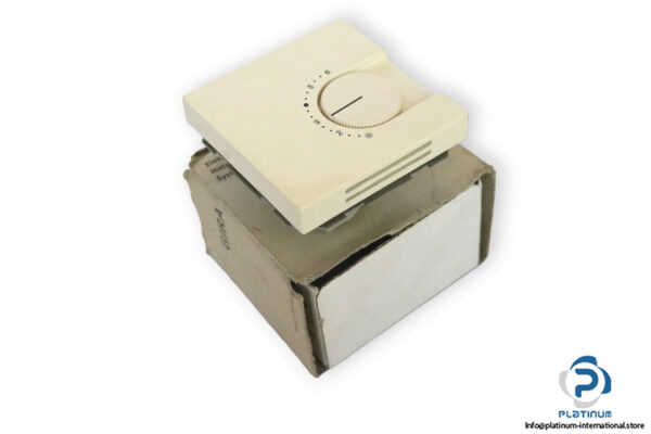 gira-396-15-thermostat-(new)