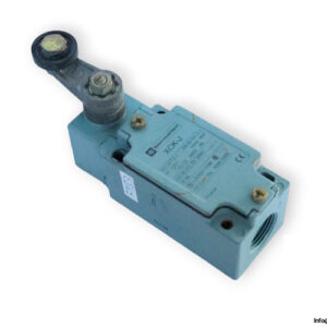 telemecanique-ZCK-J1-ZCK-E05-limit-switch-(used)