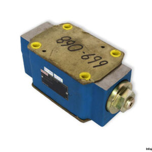 Rexroth-R900421222-flow-control-valve-(used)