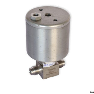 swagelok-6LVV-DPHVR4-P1-CM-2-high-pressure-diaphragm-valve-used