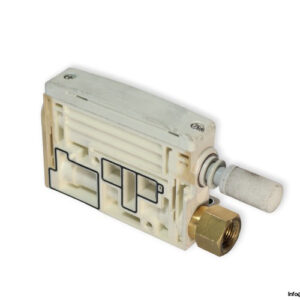 Smc-VQC2-LGK011-end-plate-(used)