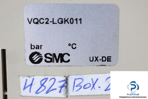 Smc-VQC2-LGK011-end-plate-(used)-1