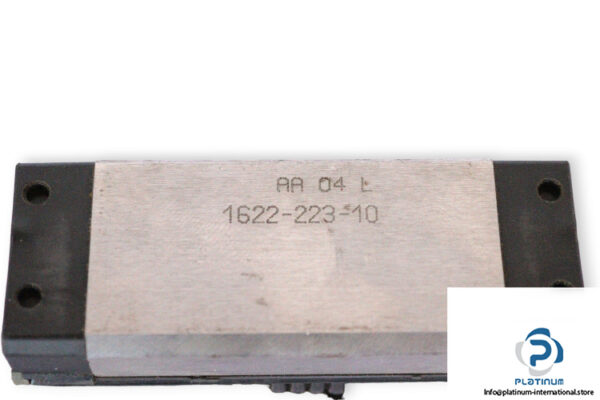 star-1622-223-10-ball-runner-block-(used)-1