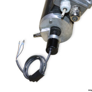 lenze-13.710.47.020-ac-servomotor-used-1