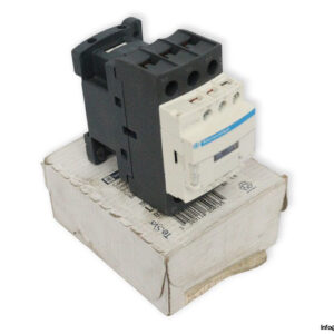 telemecanique-LC1D32B7-contactor-(new)