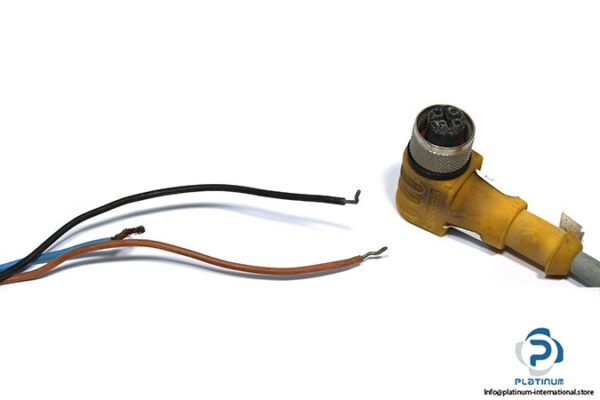 cn-498-turck-wk4t-2-p7x2-8421_090899-connector-cable