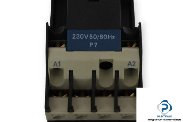 telemecanique-LC1D12-01P7-contactor-(new)-2