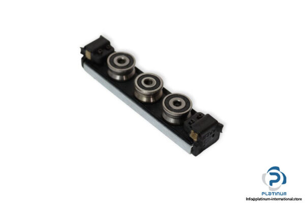 t-race-RV18-3-linear-roller-bearing-(new)