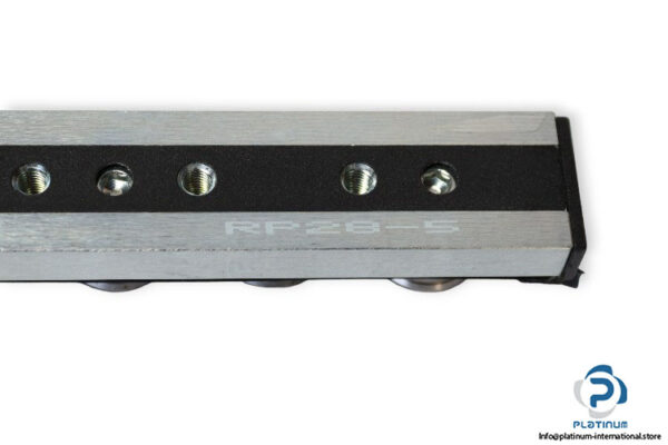 t-race-RP28-5-linear-roller-bearing-(new)-1