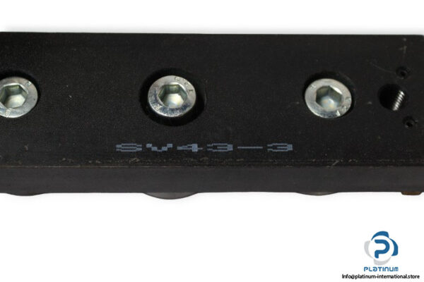 t-race-SV43-3-linear-roller-bearing-(new)-1