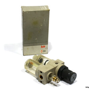 Metal-work-5206008-lubricator