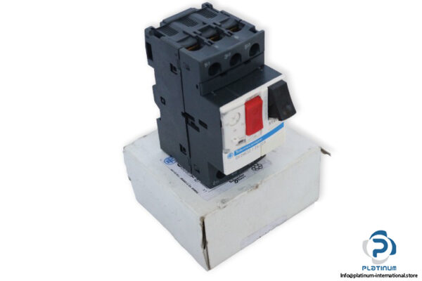 telemecanique-GV2ME32-motor-circuit-breaker-(new)