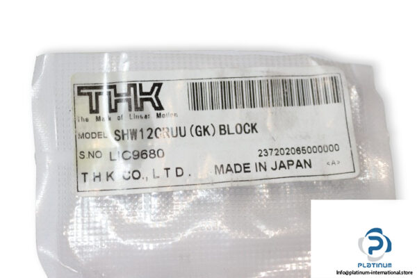 Thk-SHW12CRUU-linear-bearing-block-(new)-(carton)-1