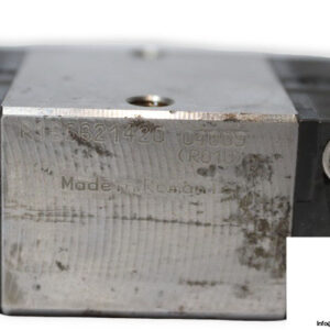 rexroth-R166621420-ball-runner-block-(used)-1