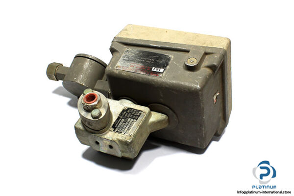 yamatake-nk114v-22e-8-110-9925-0100-process-pressure-transmitter-1