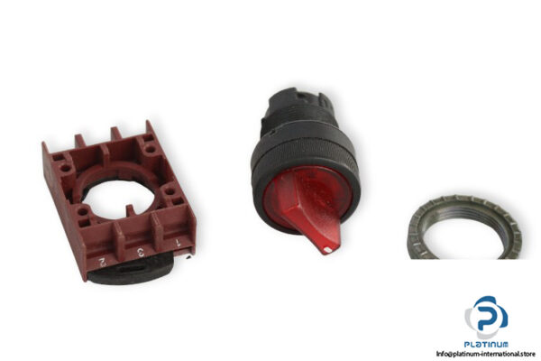 cema-P9XSLZ0R-selector-switch-(new)