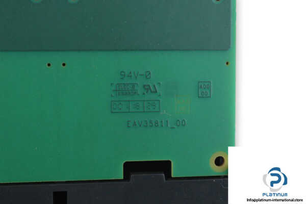 schneider-EAV67703-V2.3IE25-control-block-ports-(used)-4