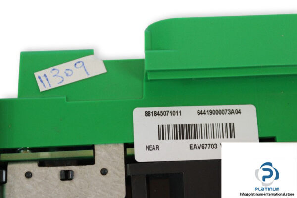 schneider-EAV67703-V2.3IE25-control-block-ports-(used)-5