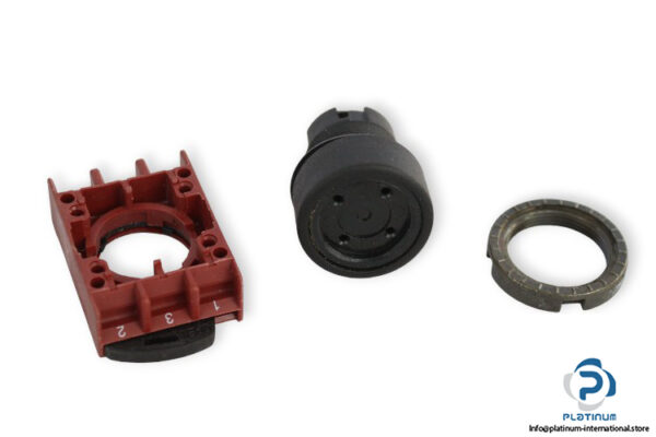 cema-P9XPN0G-push-button-(new)