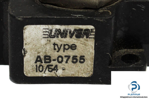 univer-ab-0755-single-solenoid-valve-2