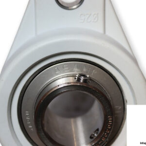 ami-MUCNFL205-16-plastic-oval-flange-housing-unit-(new)-(carton)-2