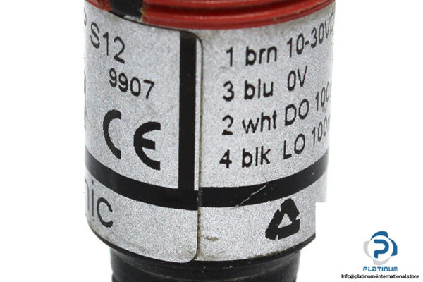 leuze-prk-318k_p-s12-photoelectric-retro-reflective-sensor-4