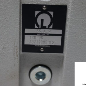 leybold-AK-4-8-condensate-separator-trap-(new)-1