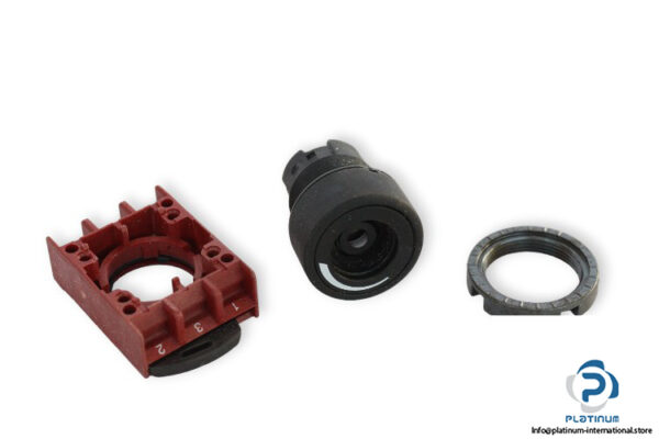 cema-P9XZ-potentiometer-operator-(new)