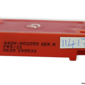 allen-bradley-440N-G02055-magnetic-non-contact-safety-switch-(new)-2