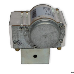 dungs-GB-WND-057-D01-S00XP-multifunctional-gas-control-valve-new-2