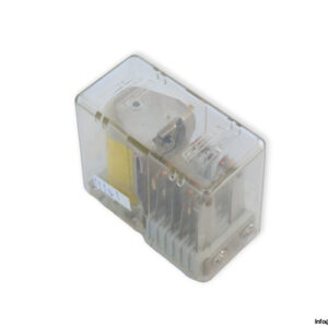kuhnke-8393-industrial-switching-relay-(used)