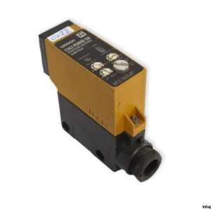 omron-E3A2-R3M4D-GN-retroreflective-sensor-(Used)