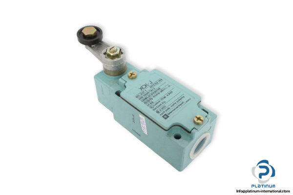 telemecanique-ZCK-J2_ZCK-E05-limit-switch-(New)