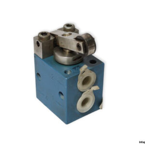 Rexroth-3630431000-pneumatic-valve-(used)