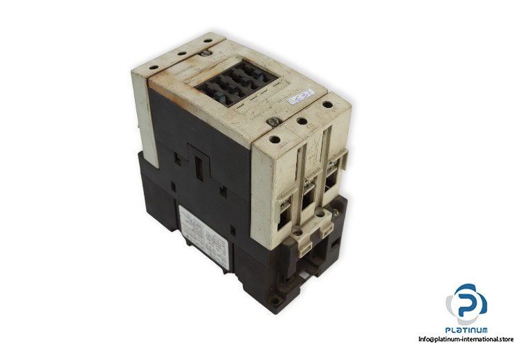 siemens-3RT1045-1AP04-power-contactor-(used)
