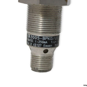 ifm-IGA3005-BPKG_US-inductive-sensor-(used)-3