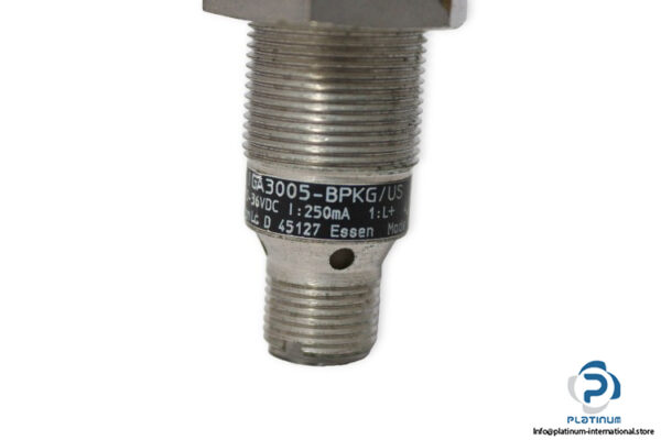 ifm-IGA3005-BPKG_US-inductive-sensor-(used)-3