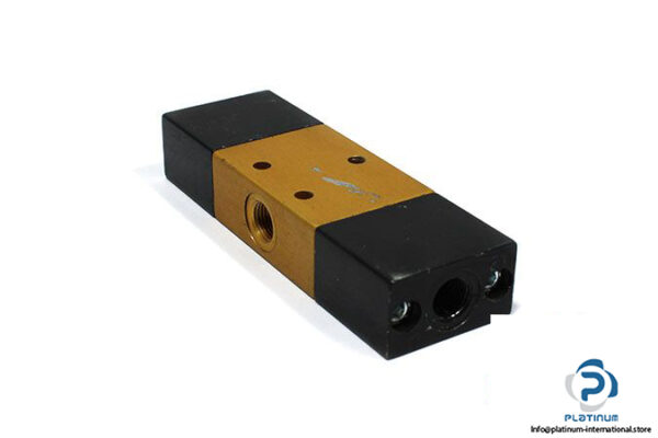 pneumax-228-32-11-11-air-pilot-valve-1