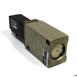 bosch-0-820-006-102-single-solenoid-valve-1