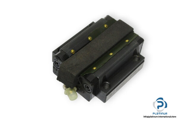 thk-HSR-25A1UU-linear-bearing-block