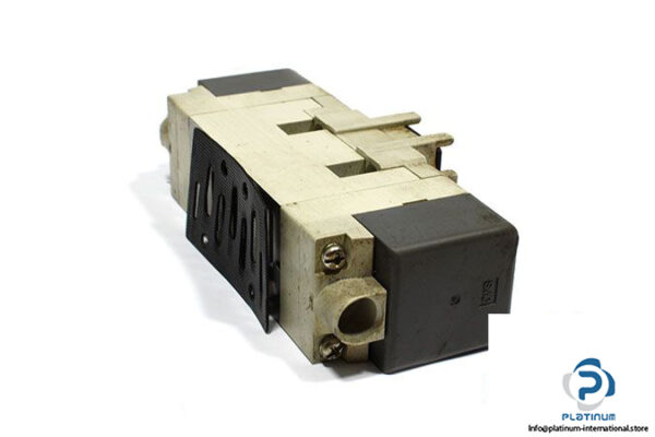 smc-vq7-6-fg-d-3z-q-double-solenoid-valve-1