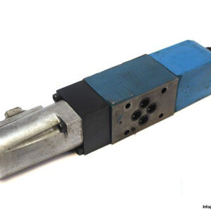 vickers-dg4v-3-35a-m-s6-u-h7-60-solenoid-operated-directional-valve-3